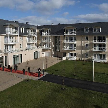 Domitys Le Carrousel Aparthotel Cabourg Exterior foto